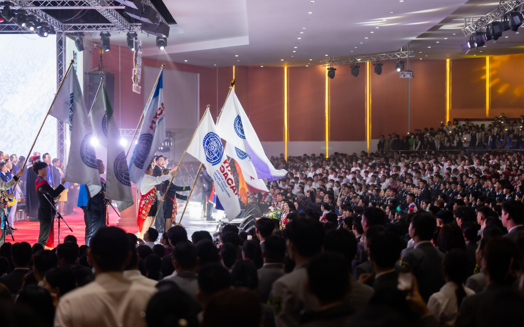 Main Ceremony-IZIU 30th Anniversary.jpg Main Ceremony-IZIU 30th Anniversary.jpg